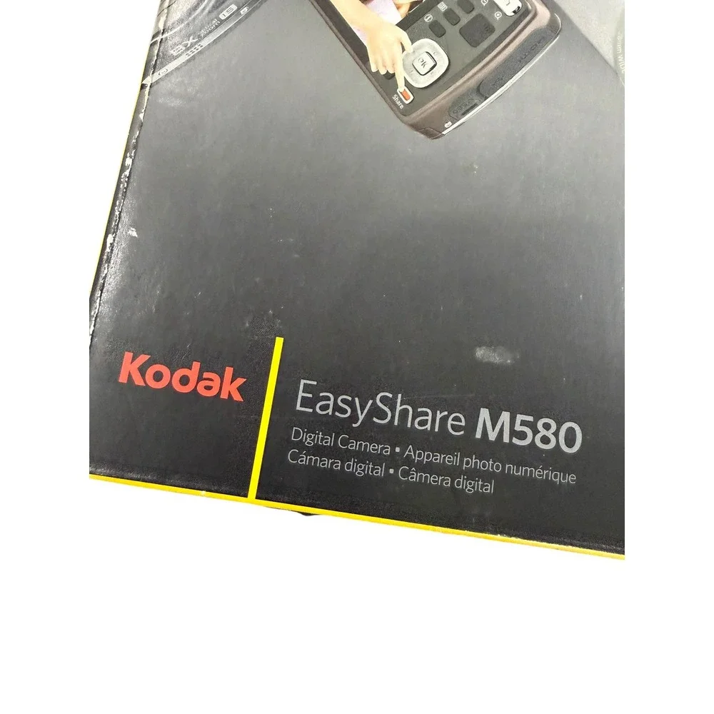 Kodak EasyShare M580 14MP Digital Camera Box Case Battery SD Card Untested